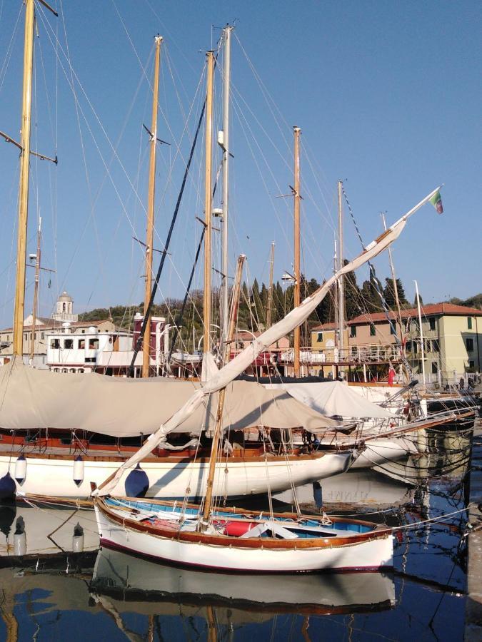 La Nuova Paranza - Le Grazie - Portovenere - Cinque Terre ポルトヴェーネレ エクステリア 写真