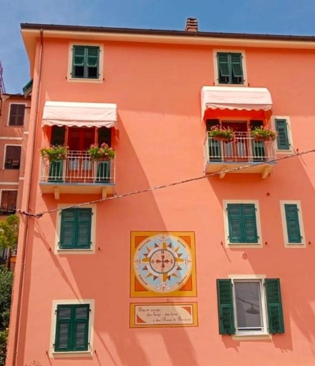 La Nuova Paranza - Le Grazie - Portovenere - Cinque Terre ポルトヴェーネレ エクステリア 写真
